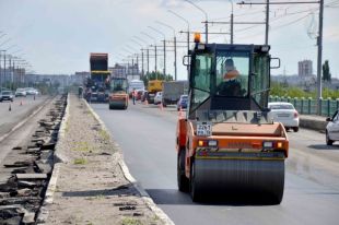 В Оренбурге в пятницу дорожники работают на 10 улицах.