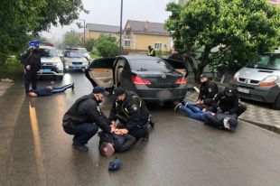 Под Киевом со стрельбой конфликтовали легальные и нелегальные перевозчики