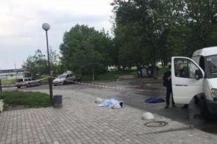 В Харькове женщина с ребенком насмерть разбились после падения из окна дома