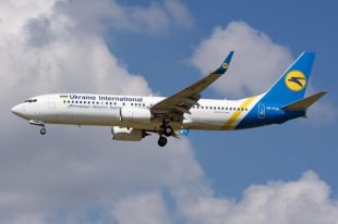 Украина с 15 июня откроет авиасообщение по курортным направлениям