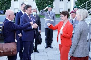Германия поддержит сближение Украины с НАТО