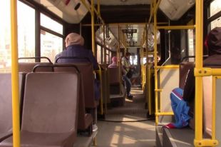 Как не заразиться коронавирусом в общественном транспорте: советы медиков