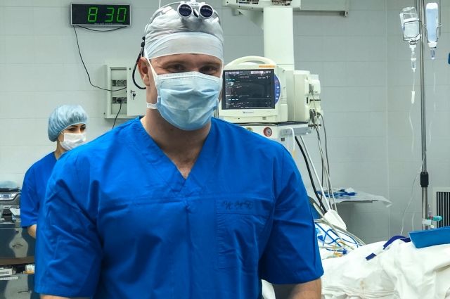 Хирург Казанцев сумел избежать заражения коронавирусом.