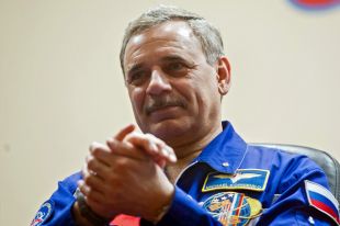 Михаил Корниенко.