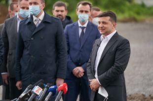 Зеленский презентует инвесторам туристические «магниты» Украины