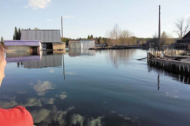 Посёлок Усть-Чёрная стал одним из наиболее пострадавших от паводка в Пермском крае. 