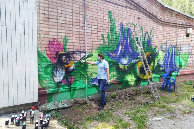 В преддверии Дня России в Брянске проходит фестиваль-граффити