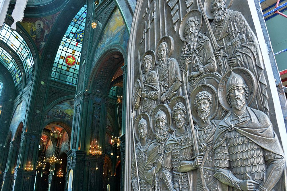 Интерьер главного храма Вооруженных сил РФ.