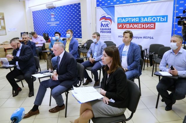 Общественные приемные новосибирского отделения партии «Единая Россия» станут мобильными. 