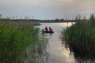В Луганской области утонул мужчина вместе со своим 9-летним сыном