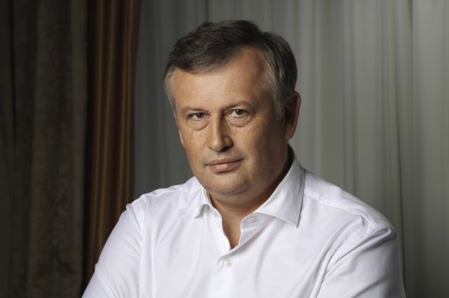 Кандидатом «Единой России» на выборы губернатора Ленобласти стал Дрозденко