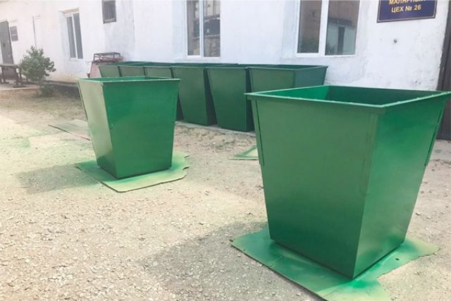 Заключенные колонии №2 в Дагестане начали производить мусорные контейнеры
