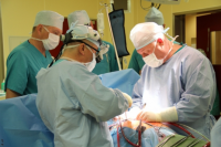 Кардиоцентр прекратил оказывать помощь пациентам по профилю «сердечно-сосудистая хирургия» до особого распоряжения. 
