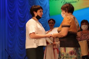 Переселенцы с Донбасса по поручению Зеленского получили новое жилье, − ОПУ