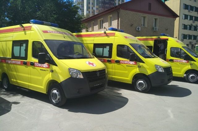 Новые машины скорой помощи получила НСО для борьбы с коронавирусом