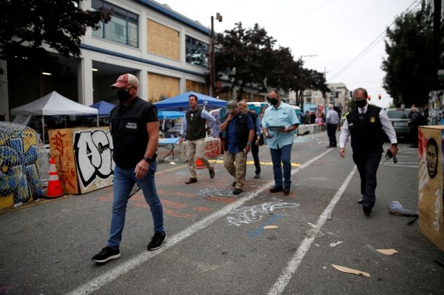 В Сиэтле полицейские задержали 13 человек при разгоне «автономной зоны»