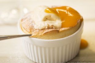 Ягодные десерты: топ-5 рецептов вкусных и простых блюд