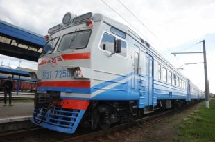 В Украине возобновят движение еще 12 пригородных поездов