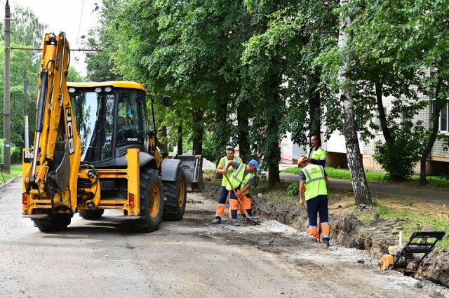 Из-за ремонта дорог на семи улицах Челябинска будет затруднено движение