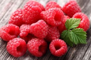 Малиновая сладость: рецепты вкуснейших блюд с ароматной ягодой