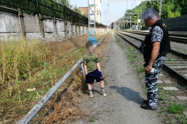«Пошёл купаться»: в Перми на железной дороге нашли шестилетнего ребёнка