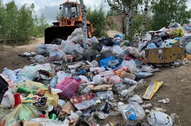 В Кондуках Тульской области на субботнике собрали более 250 мешков мусора