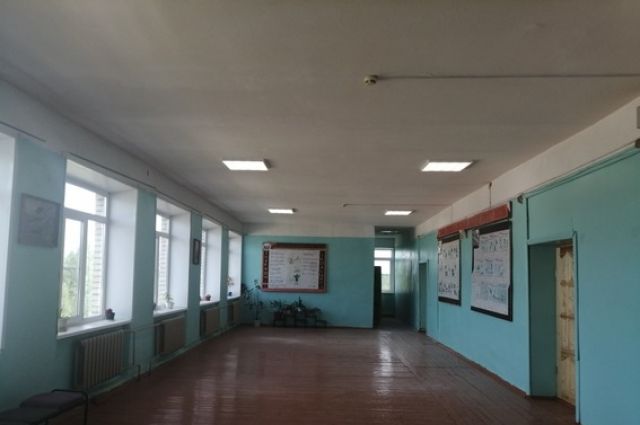 «Ростелеком» модернизировал освещение в Угранской средней школе
