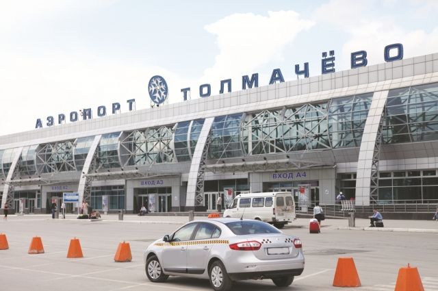 Авиадебошира из Москвы задержали в аэропорту «Толмачево»