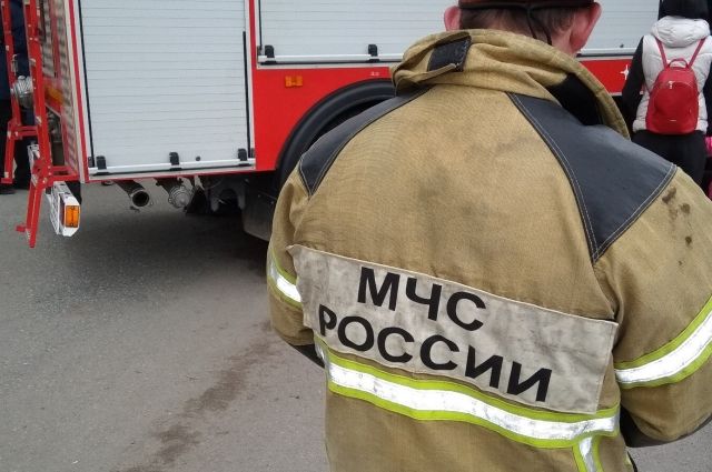 В центре Ярославля из-за пожара перекрыли дорогу