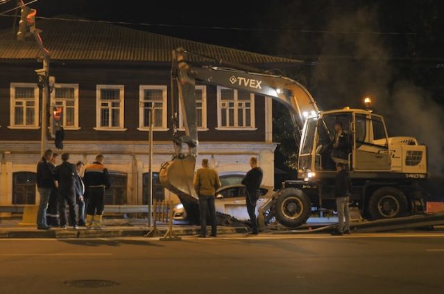 Московский проспект пообещали отремонтировать за два дня
