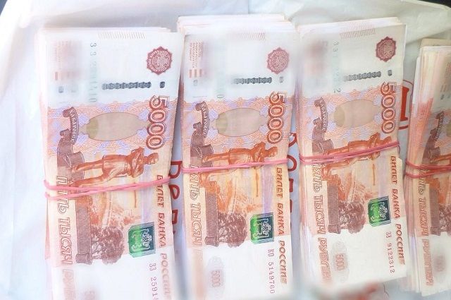 В Пскове обнаружили поддельные евро и рубли