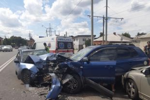 В Харькове в результате ДТП пострадало пять человек, среди них двое детей