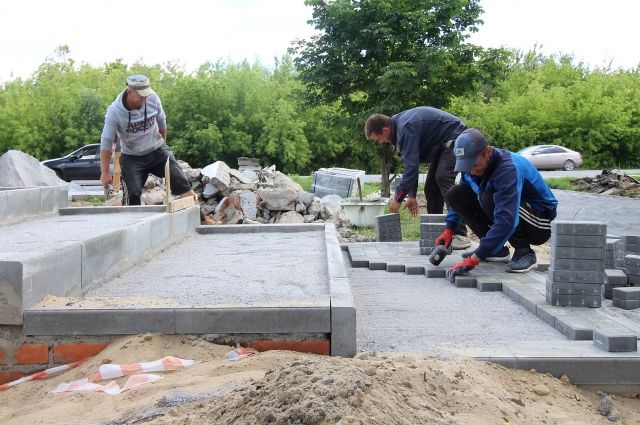 В Мичуринске Тамбовской области реконструируют памятник зенитчицам