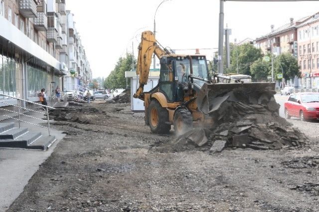 В Кемерове начали ремонт тротуаров на проспекте Ленина