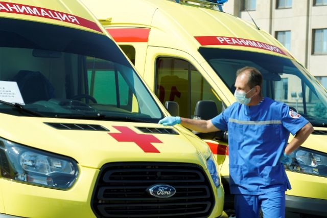 Больницы и станции скорой помощи Ставрополья получили 22 новых реанимобиля