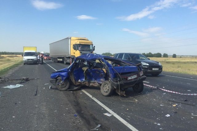 Страшная авария под Омском унесла жизнь водителя и пассажира