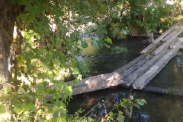 В Сосновоборском районе в водоеме обнаружено тело 59-летнего мужчины