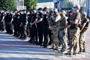 Нацполиция провела комплексную отработку Лисичанска