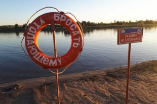 Тюменцам напоминают о соблюдении правил безопасности на воде