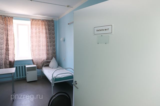 У пациента пензенской больницы из тумбочки украли 23 000 рублей