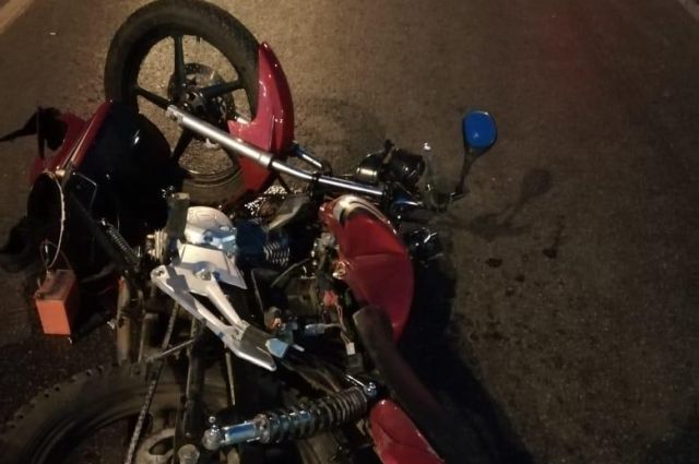 Двое подростков попали в аварию на мотоцикле в Кемеровском районе
