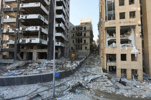После взрыва в Бейруте.