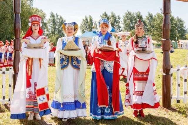 Люди 173 национальностей живут в Татарстане.