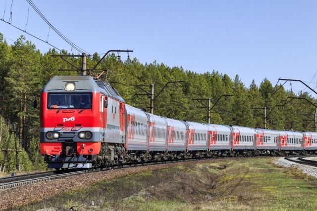 Дополнительные поезда на южные курорты запустят в сентябре из Екатеринбурга