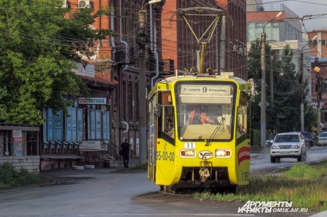 В Омске временно перестанут курсировать трамваи по Лермонтова