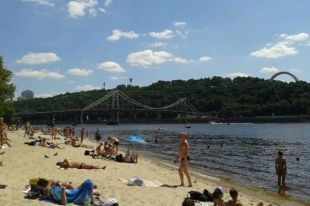 Кишечная палочка на 12 пляжах столицы