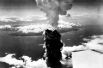 Ядерный гриб над Нагасаки, 9 августа 1945 года.