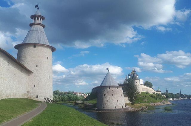 Дно реки Великой в Пскове углубят