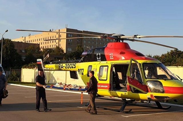 В Рязань на вертолете доставили малыша с тяжелым отравлением