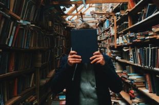 Закрытие книжного рынка на станции метро «Почайна»